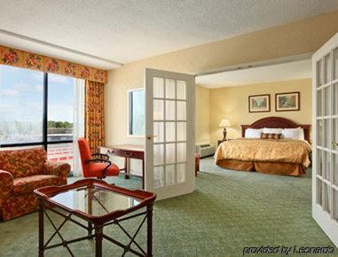 Ramada Plaza Hotel โคลัมบัส ภายนอก รูปภาพ