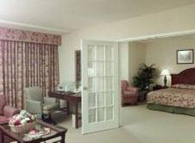 Ramada Plaza Hotel โคลัมบัส ห้อง รูปภาพ